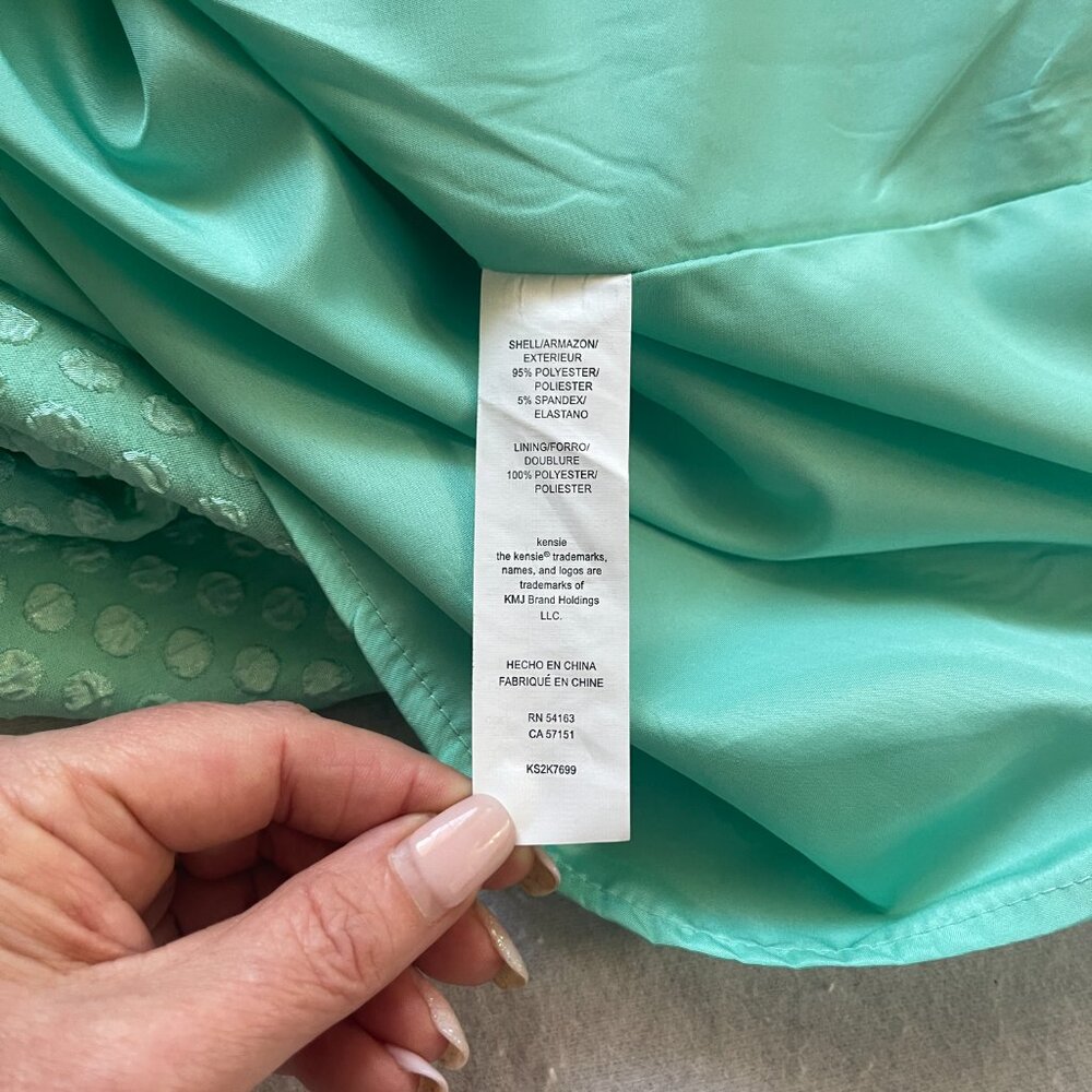 NWT Kenzie Minty Textured Dot Cup Sleeves Dress S $99 - Picture 12 of 14